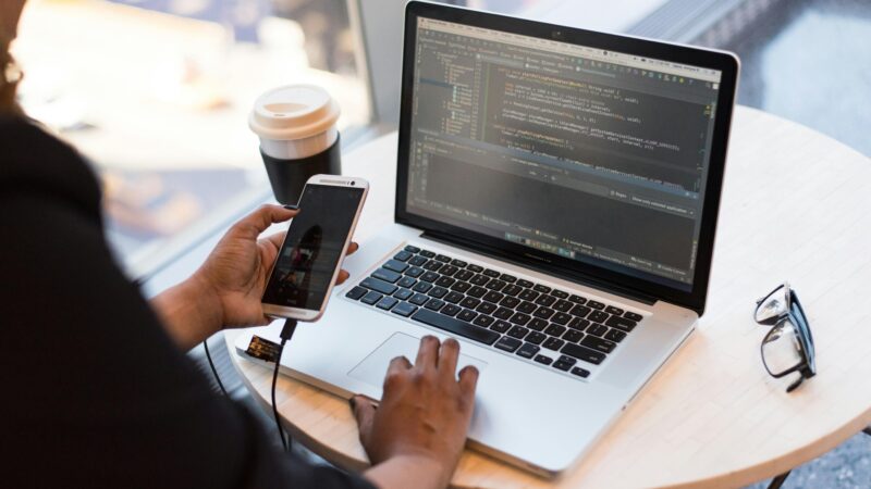Ganhar Renda Extra Criando Sites: Minha Jornada
